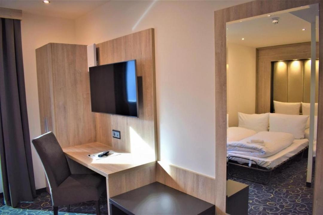 Hotel Business Bay Das Ehemalige Staycation Hotel Sindelfingen Eksteriør billede
